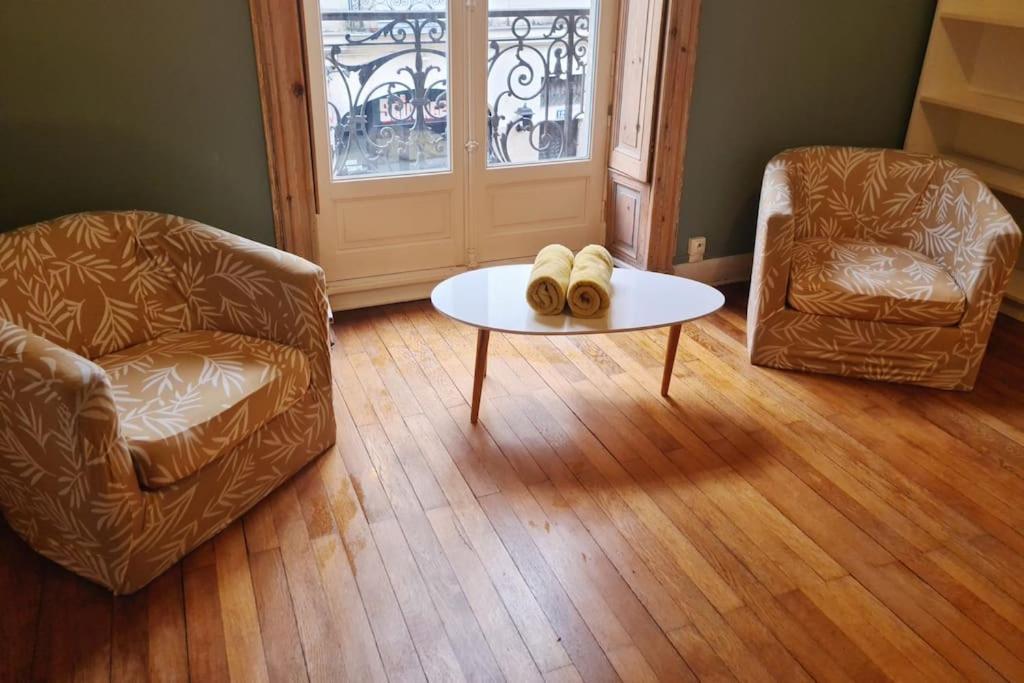 Ferienwohnung L'Haussmannien - Hyper Centre - Bords De L'Erdre Nantes Exterior foto